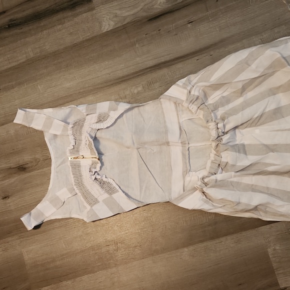 Romper - Picture 3 of 5